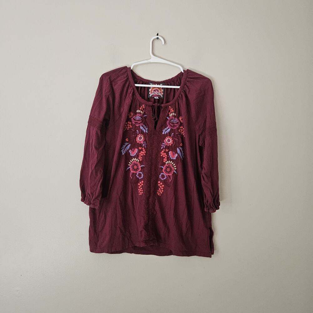 Johnny Was Women’s Medium Blouse Maroon Floral Embroidered Top